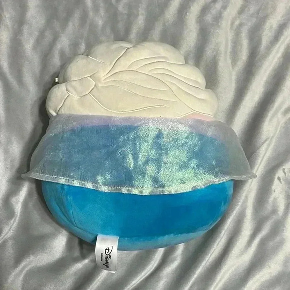 ❤️ Disney Elsa Squishmallow - Picture 3 of 4